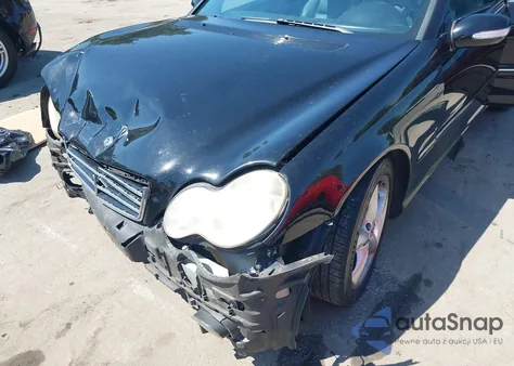 2006 Mercedes-Benz C 230 Sport из США, поврежденный, VIN WDBRF52HX6F749740